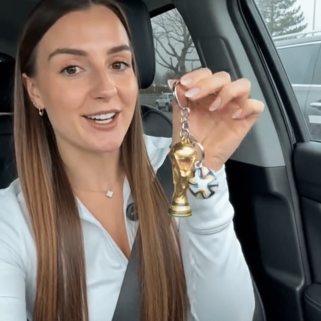 ⚽🏆 2026 Football Trophy & Ball Keychain